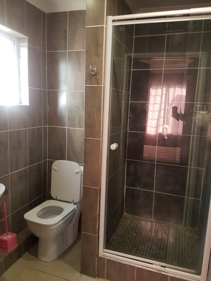 Durban Beach Getaway - Summersands, Inverter For Load Shedding, Free Wifi & Free Parking Exterior photo